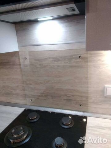 Кухонный фартук из стекла закаленного