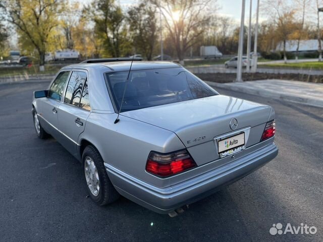 Mercedes-Benz E-класс 4.2 AT, 1994, 78 500 км