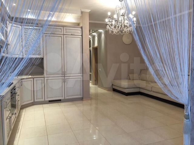 2-к. квартира, 60 м², 11/16 эт.