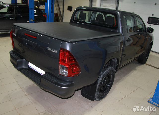 Крышка кузова трехсекционная виниловая toyota