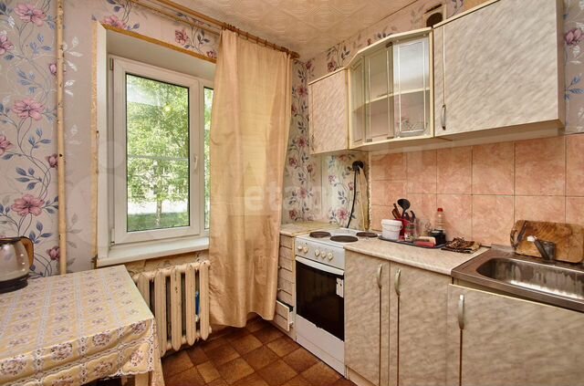 2-к. квартира, 47 м², 1/5 эт.