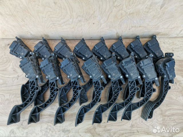 Педаль газа Форд Фокус 2 2005-2011