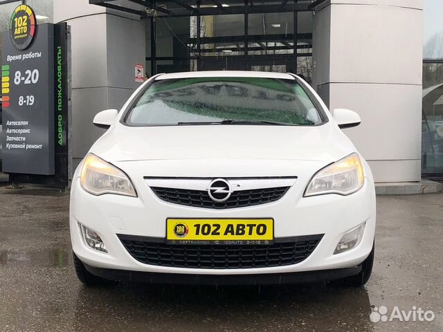 Opel Astra 1.6 МТ, 2011, 165 000 км