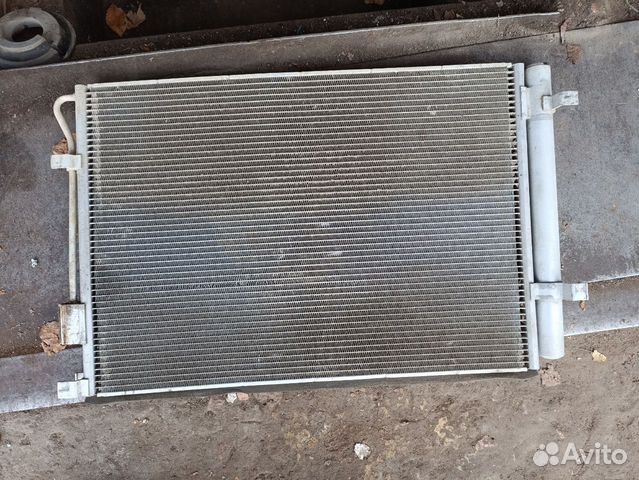 Радиатор кондиционера Kia Rio 4