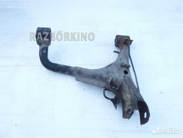 Рычаг задний верхний правый