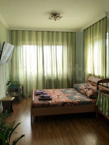 3-к. квартира, 96 м², 6/18 эт.