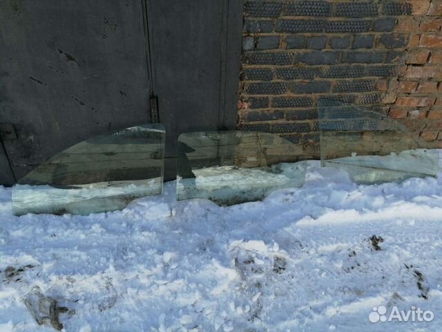 Стекло двери Chevrolet Cobalt/Шевролет Кобальт