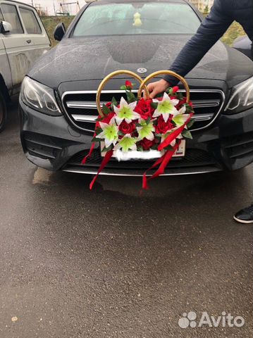 Свадебные украшения на машину