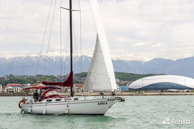Морская прогулка на парусной яхте