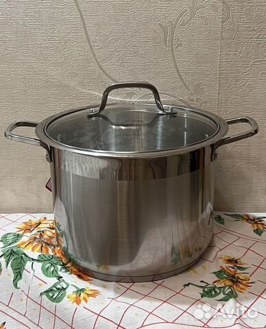 Кастрюля 8л Новая