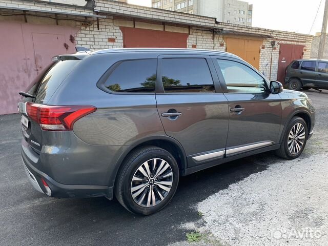 Mitsubishi Outlander 2.0 CVT, 2019, 128 000 км