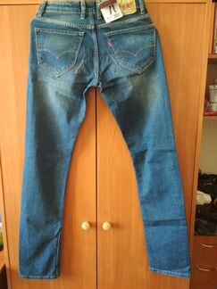 Оригинальные джинсы levis 504 новые