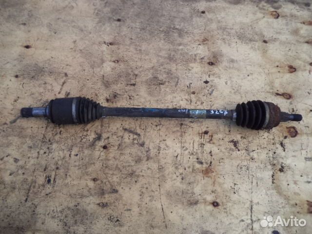 Полуось задняя левая Mercedes R-klasse W251 251350