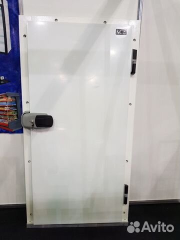 Дверь для холодильной камеры