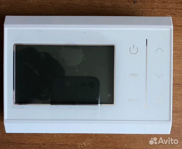 Пульты для фанкойлов и термостаты