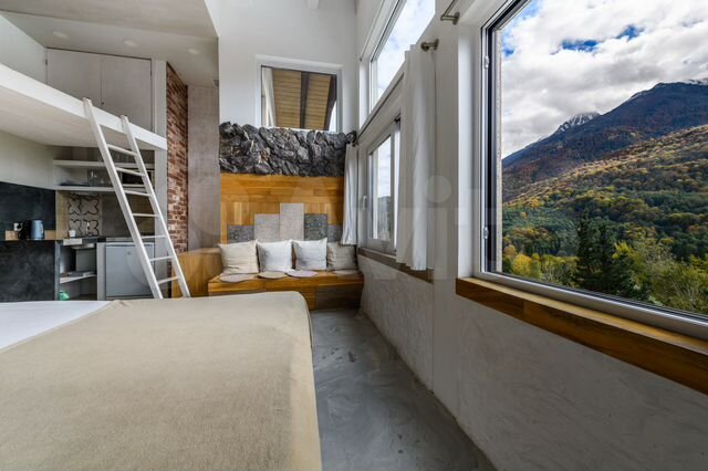 Квартира-студия, 40 м², 3/3 эт.