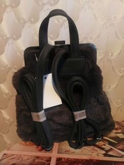 Новый Рюкзак женский меховой