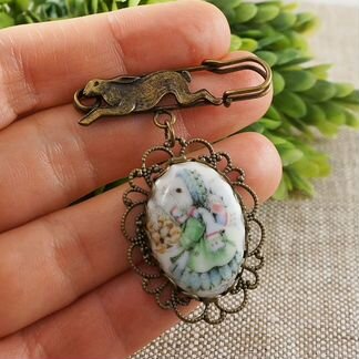 Брошь-булавка Зайка Зайчик Кролик мятная зеленая