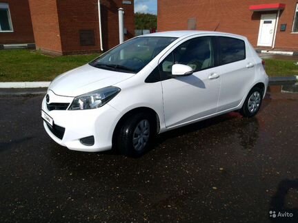 Toyota Vitz 1.3 CVT, 2011, 136 000 км