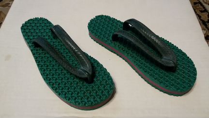 Шлепки, вьетнамки, тапочки по стельке 18-19 см