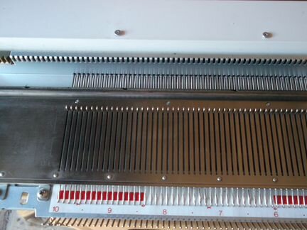 Вязальная машина Сильвер Рид silvr reed ск-280