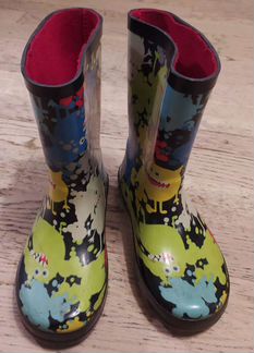 Резиновые сапоги