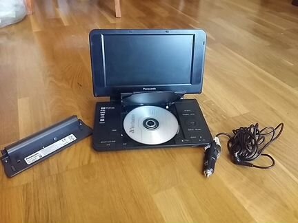 Портативный видеопроигрыватель Panasonic DVD-LS 83