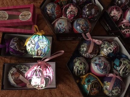 Новогодние игрушки Monster high