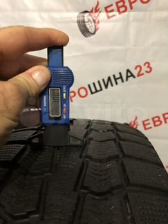 Зимние шины бу R18 235 60 pirelli ICE control