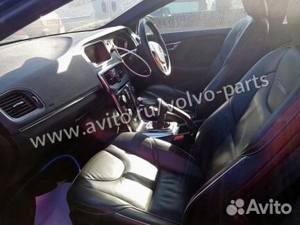 Volvo V40 R-Design D2 2014 год Поступила на Разбор