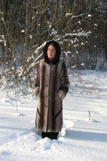 Шуба мутоновая женская размер 48 (46, 48, 50)