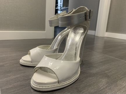 Туфли босоножки 39 размер натуральная кожа