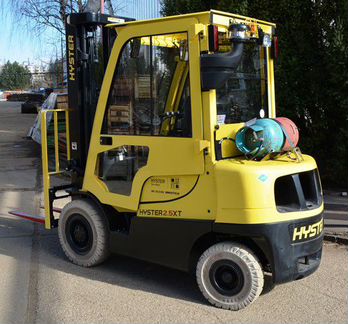 Кабина жесткая на hyster H2.5XT 2017