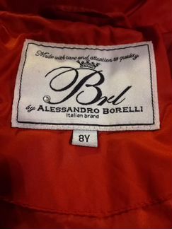 Пуховик на девочку 6-8лет,рост 122-128см