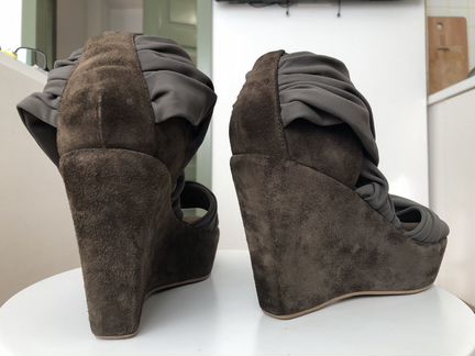 Сандалии на танкетке 41 размер JFK