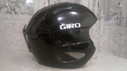 Горнолыжный шлем марки giro