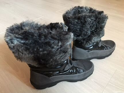 Зимние женские сапоги