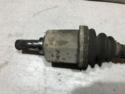 39101AV315 Полуось левая Nissan Primera P12 2,0