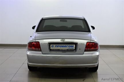 Hyundai Sonata 2.7 МТ, 2006, 194 500 км