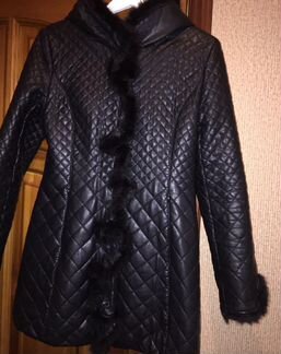 Куртка из эко кожи с отделкой из норки