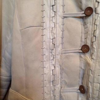 Дубленка с отделкой б/у