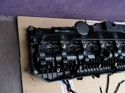 Клапанная крышка bmw g30