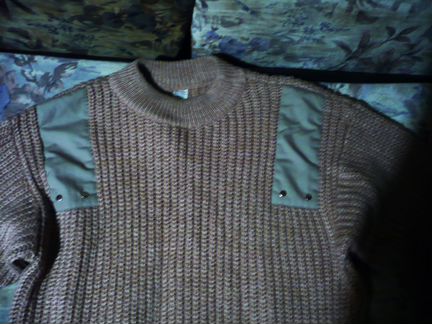 Джемпер-свитер вязаный
