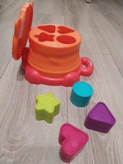 Пакет брендовых игрушек