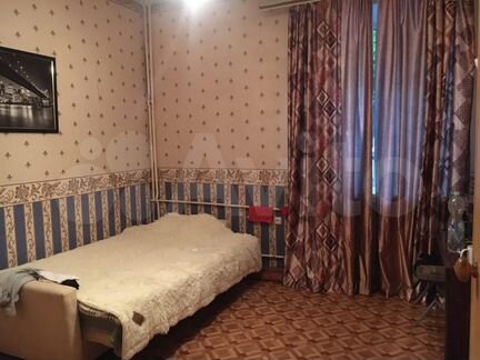 Комната 13.7 м² в 4-к, 1/6 эт.