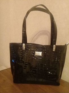 Сумка женская лаковая