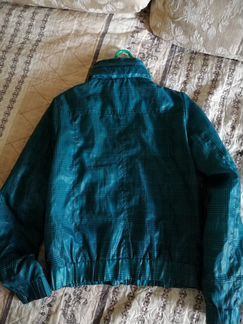 Ветровка женская 44