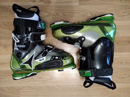 Горнолыжные ботинки Atomic Live Fit 100/ размер 44