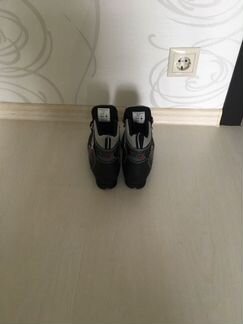 Лыжные ботинки р. 34 новые