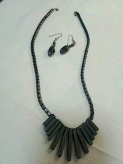 Набор украшений из гематита